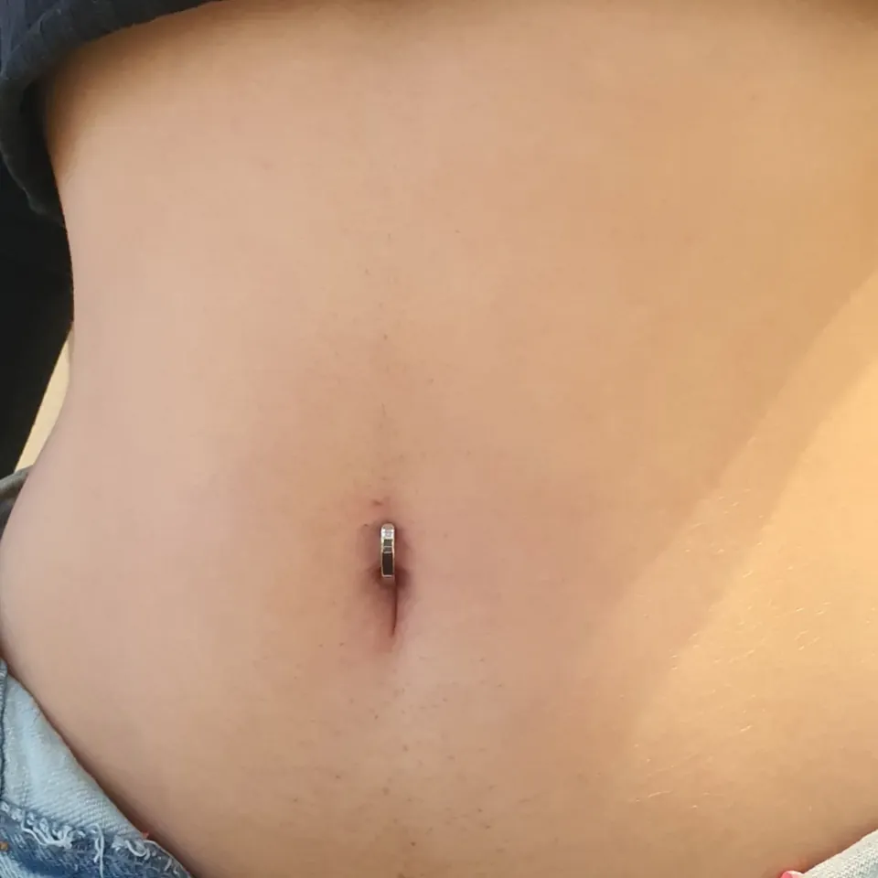 Piercing no umbigo